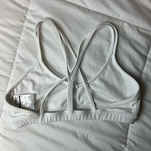 Aybl Essential Strappy Sports Bra